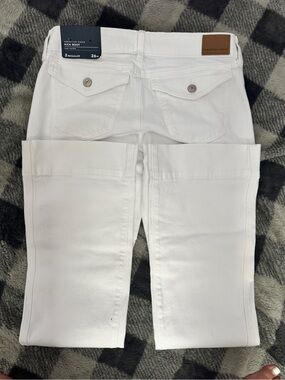 NWT-American Eagle Super Low Rise White Kick Boot Jeans-2 Regular